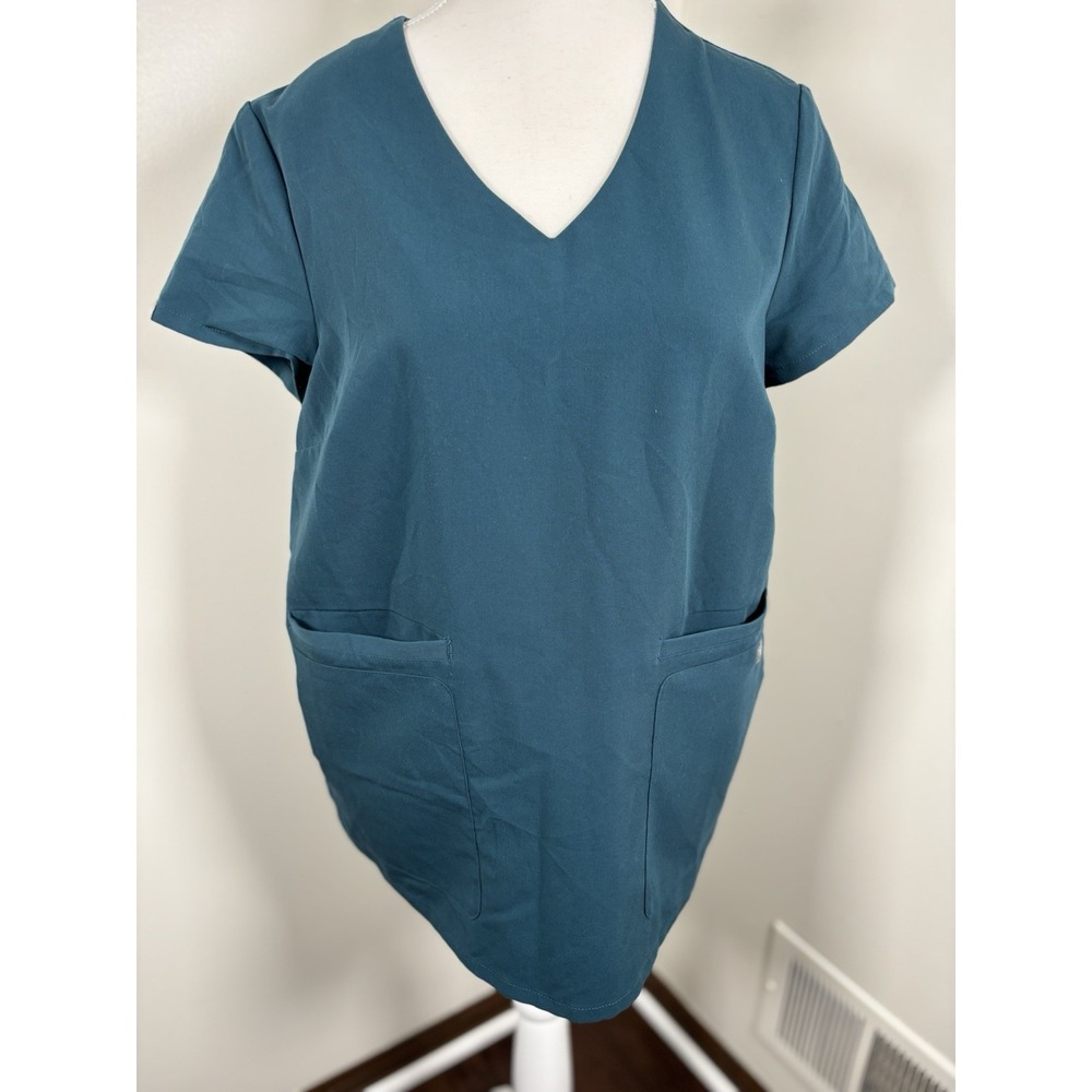 Figs‎ Technical Collection Scrub Top Green/ Blue Medium W195W1002 Pockets